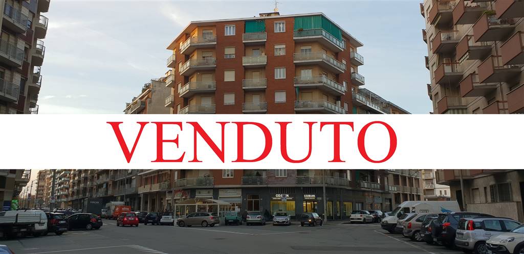 Quadrilocale in Via Barletta 122 in zona Santa Rita a Torino